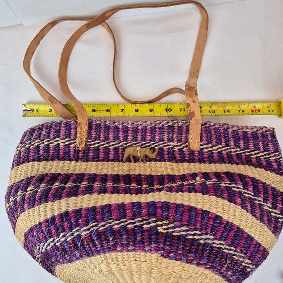 Vintage Handwoven Sisal Tote Market Bag from Kenya - Picture 14 of 16